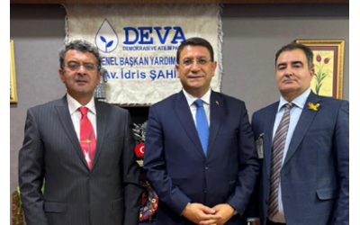 Deva Partisi milletvekili sayın İdris Şahin ile Makamında memur emeklileri ve Astsubay sorunlarını konuştuk ve Yalçın Tunçbilek’in hazırlamış olduğu kanun teklifini sunduk.