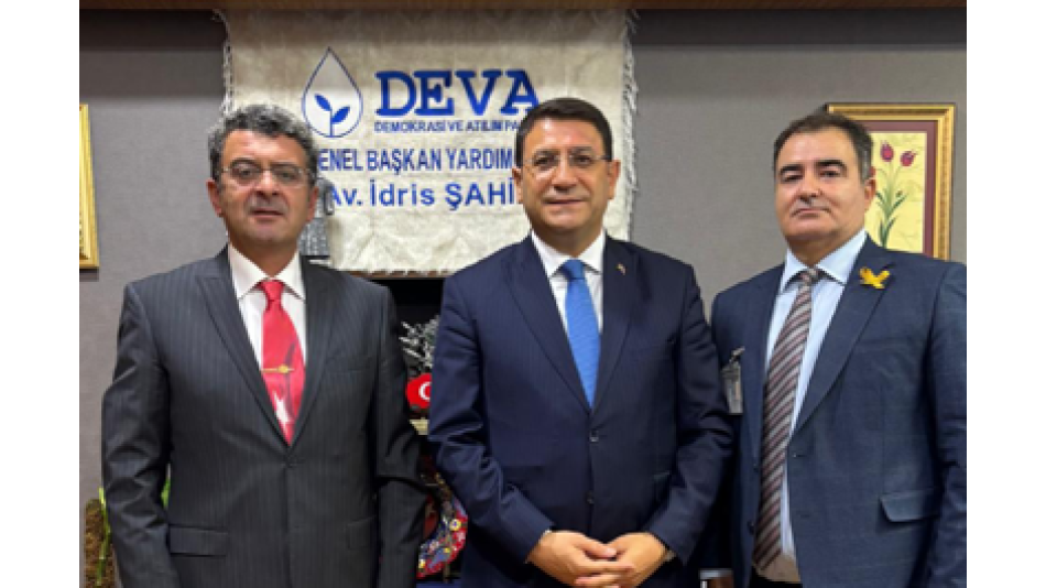 Deva Partisi milletvekili sayın İdris Şahin ile Makamında memur emeklileri ve Astsubay sorunlarını konuştuk ve Yalçın Tunçbilek’in hazırlamış olduğu kanun teklifini sunduk.